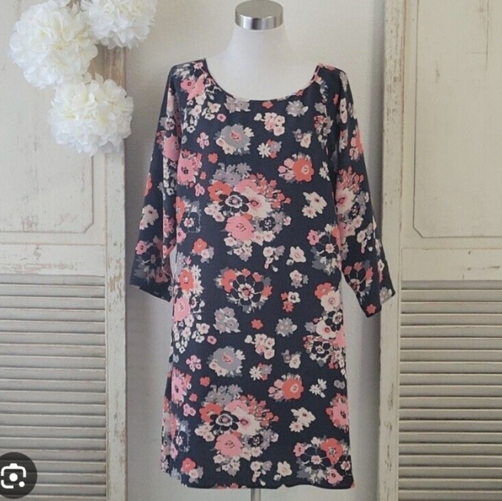 JOIE black floral shift dress sz M